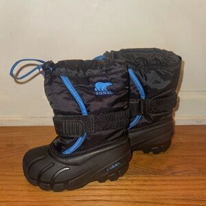 Sorel Toddler Navy and Black Flurry Snow Boots Sz 8